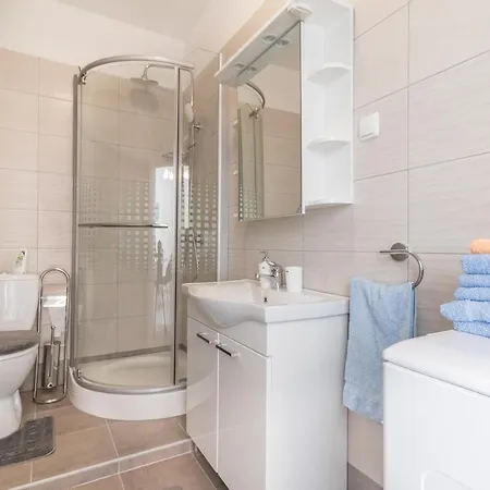 Car Apartman Pula