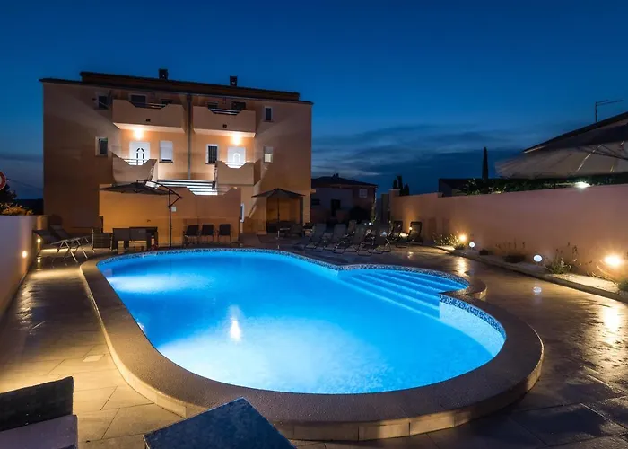 Apartman Car Póla