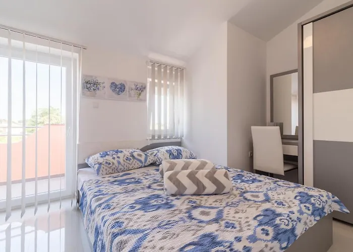 Car Apartman Póla