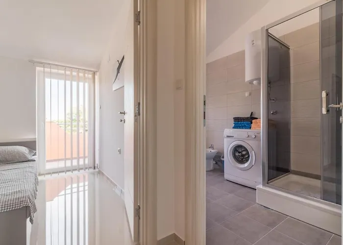 Apartman Car