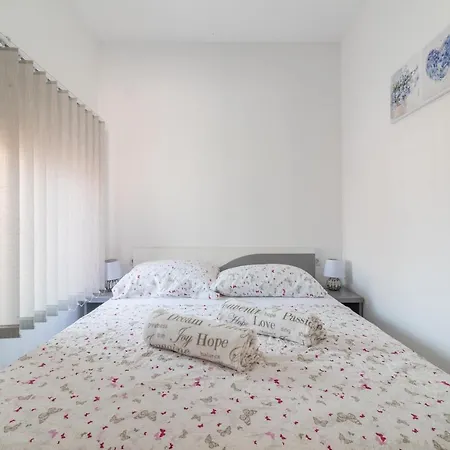 Car Apartment