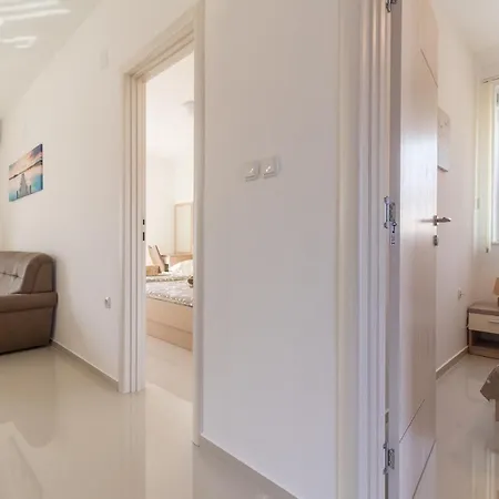 Apartment Car *